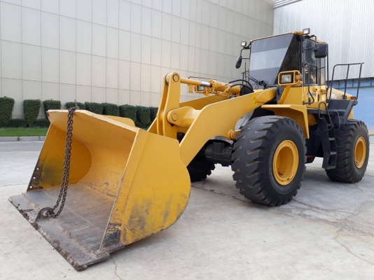 ขายรถตักล้อยางขนาด 3.6 คิว komatsu WA380z-6 รถสวยเอกสารพร้อมขึ้นเล่ม