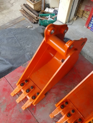 ปุ้งกี้ 25Pเซนติเมตร  PC30 ปากแคบขุดประปา