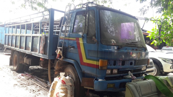 ขาย 6ล้อ isuzu 145แรง