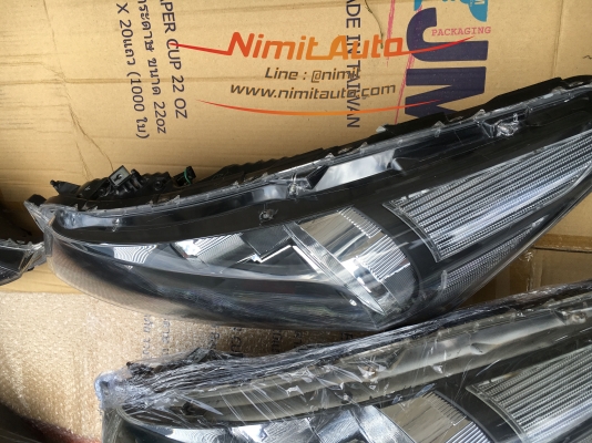 ไฟหน้า Honda Accord G8 2.4