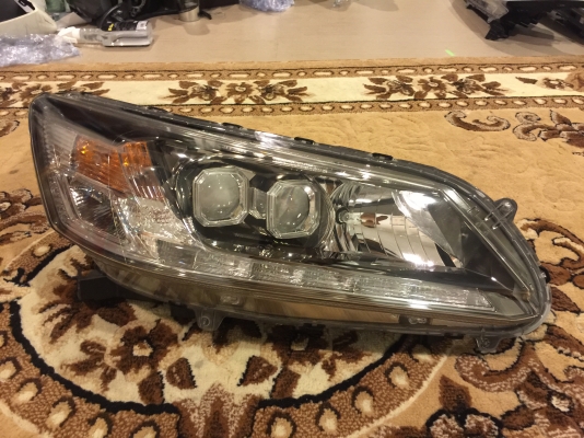 ไฟหน้า Honda Accord G9 2.4 ไฟหน้า Honda Accord G9 2.4