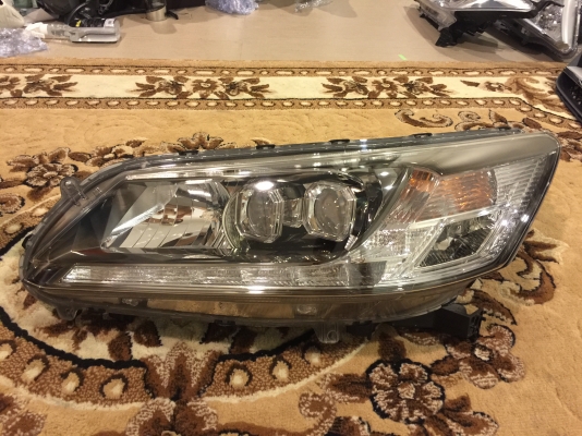 ไฟหน้า Honda Accord G9 2.4 ไฟหน้า Honda Accord G9 2.4