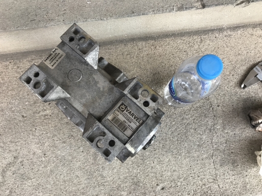 ขายหัวเกียร์ทดรอบแบบเพลาสวม Varvel made in Italy อัตราทด 1:15 สภาพสวย หมุนนิ่ม พร้อมใช้งาน