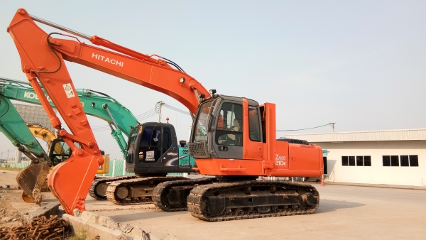 HITACHI ZX210K