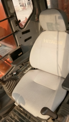 HITACHI ZX210K