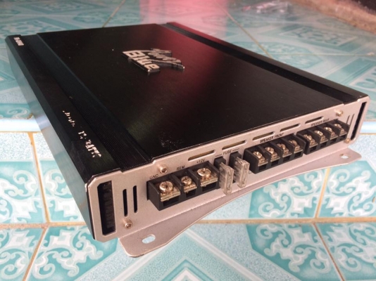 แอมป์คลาสเอบี4ch Power Blue มือสองสภาพดี เดืมๆ ใช้งานปกติ เสียงดีมากแรงพอตัว ขับกลางแหลม4-6ดอกได้ ขาย 1650 บาท สนใจ0892425454 อยู่สระบุรี