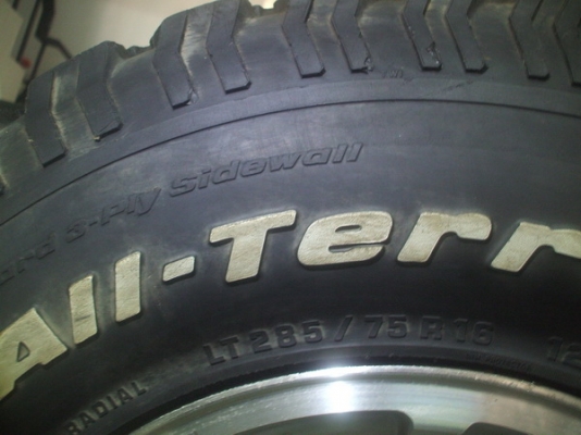 ขายยางBF ALL 285-75-16 พร้อมล้อoff-6
