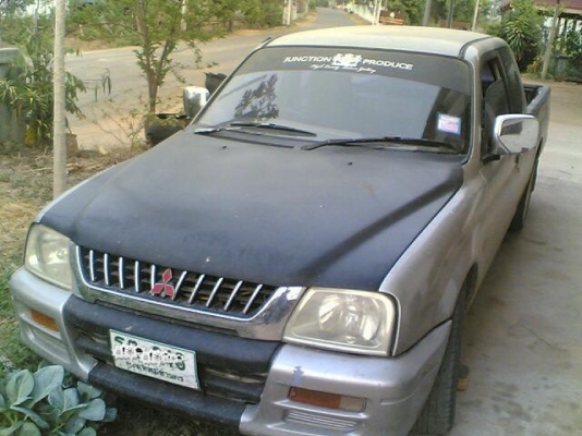 MITSUBISHI STRADA CAB GL 2.5 MT ปี 39 รถบ้านสภาพดีพร้อมใช้งานได้เลย เครื่องดี ภายในคอนโซลสวยครบ เครื่องเสียงกระหึ่ม ช่วงล่างดี ล้อแม็กลายสวยขอบ 18 ยางสภาพดี 70\% พร้อมใช้งานได้เลย เอกสารทะเบียนภาษีเต็มครบไม่มีขาดพร้อมโอน ราคาต่อรองได้ครับ