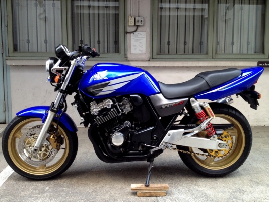 ขาย CB400 SF V-TEC2 ปี02 อินวอยแท้+สรรพสามิตแท้+พรบ. ราคา119000 ขาย CB400 SF V-TEC2 ปี02 อินวอยแท้+สรรพสามิตแท้+พรบ. ราคา119000