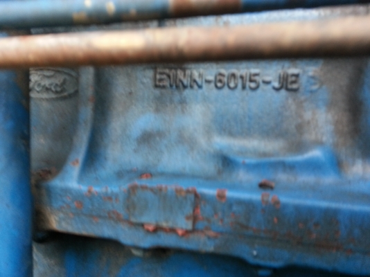 รถไถฟอร์ด 6710  เครื่องแน่น เสื้อลาย เกียร์ข้าง พร้อมใบมีดหน้า ผานหลัง 7สวยมาก