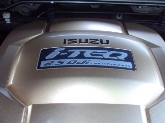 ขาย isuzu d-max spacecab sx gold series สภาพเยี่ยม ราคาถูก
