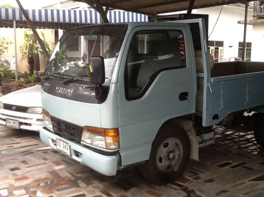 ขายรถ ISUZU (การ์ตูน) รุ่น NKR