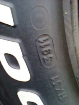 ขายยางBF 265 70 16 ปี11 1ชุดสวยสวย 19500 0806260417