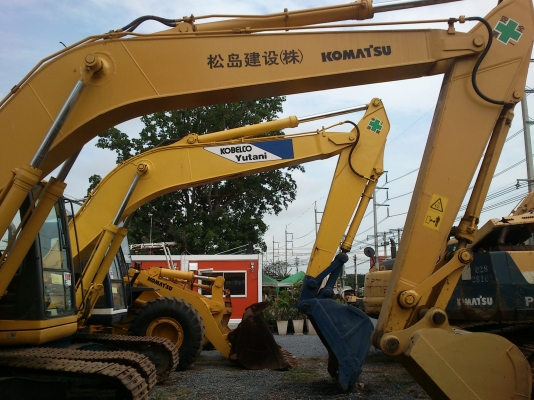 รถเกี่ยว KUBOTA DC-95 GM