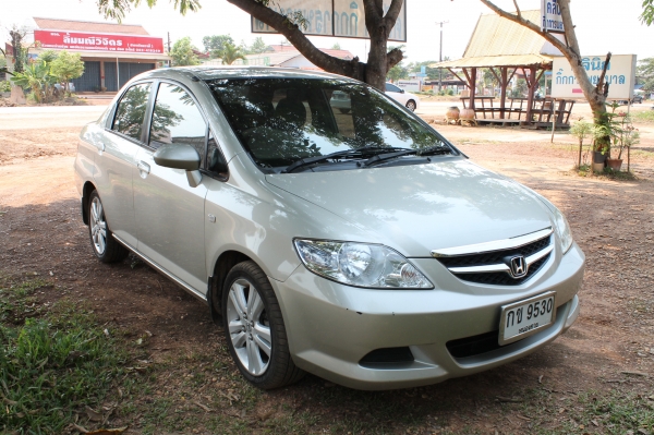 ขาย city ผู้หญิงขับ