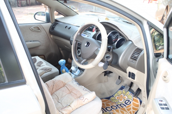 ขาย city ผู้หญิงขับ