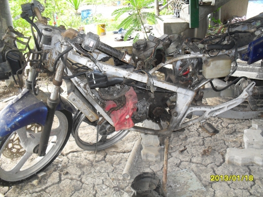 ซาก vr 150 แถมค่าน้ำมัน1000 ขอบคุณพี่เสือมากครับ ซาก vr 150 แถมค่าน้ำมัน1000 ขอบคุณพี่เสือมากครับ