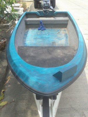 เรือไฟเบอร์พิมพ์นิยม ขนาด10 ฟุต ชั้นครึ่ง เรือไฟเบอร์พิมพ์นิยม ขนาด10 ฟุต ชั้นครึ่ง