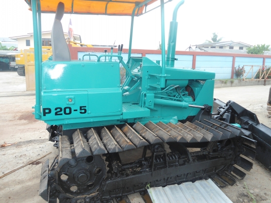 ขายรถแทรกเตอร์D20-5สภาพพร้อมใช้ สนใจติดต่อ บอย 085-156-2314