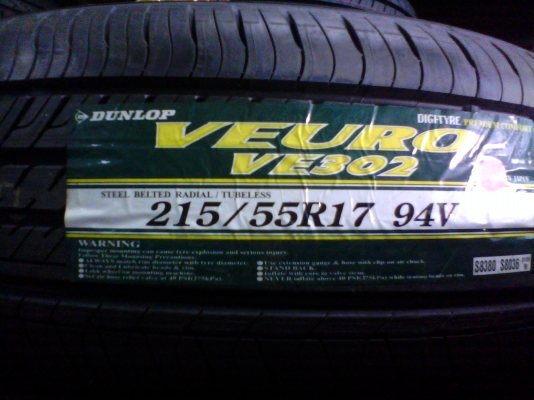 ยาง 215/55R17 DUNLOP VEURO VE302 MADE IN JAPAN เส้นละ 3,600 บาท
