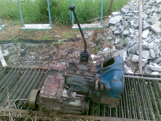 ขายเกียร์ nissan patrol g60 3 เกียร์ สภาพพร้อมใช้