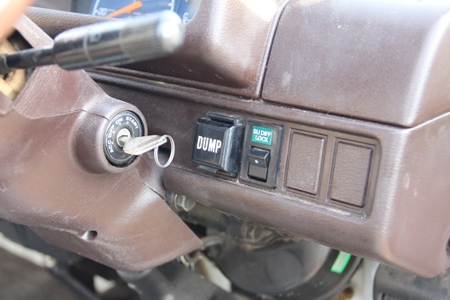 จำหน่ายรถ อะไหล่ ตกแต่ง >>>รถกระป้อ4x4 <<<<<