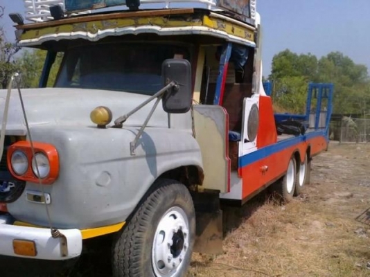 ISUZU TX เครื่อง 168 HP EH700 รถหัวยาวหางปลาสิบล้อ 2 เพลา มีหางไฮดรอลิกส์ขึ้นรถเกี่ยวครบพร้อม เครื่องแรงดีแห้งดี หัวเก๋งบางเดิมไม่มีผุกร่อน พวงมาลัยเพาเวอร์ ช่วงล่างยางสภาพดี 10 เส้นประมาณ 70\% พร้อมลากพร้อมบรรทุกได้เลย เอกสารทะเบียนครบพร้อมชุดโอน ราคาต่อร