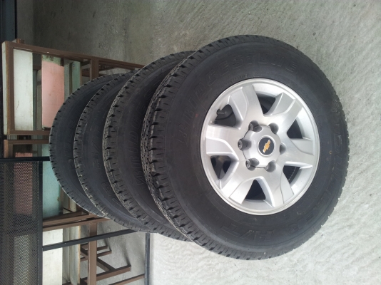ขายล้อติดรถเชฟขอบ 16 พร้อมยาง บริสโตน ใหม่ ไปถอดที่ ศูนย์เลย