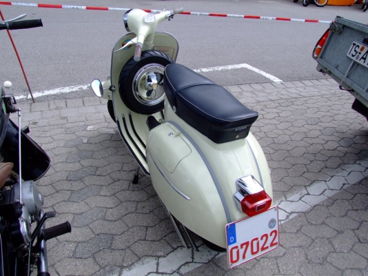 ซื้อขายรถยนต์คลาสสิค เป็นอีกช่องทางในการขายรถของท่าน ซื้อขายรถยนต์คลาสสิค เป็นอีกช่องทางในการขายรถของท่าน