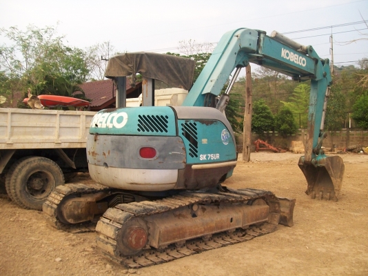 แบคโฮ   โกเบลโก  SK 75
