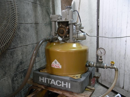 ขายปั้มน้ำ Hitachi 150 W สภาพสวยพร้อมใช้งาน รับประกันคุณภาพ ดูประวัติการขายผมได้ครับ