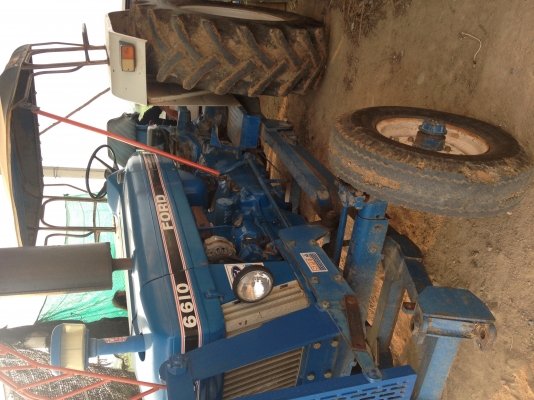 ขาย รถไถFORD77T3 ใบมีดดัน- ฝาน7 สภาพดีรถใช้มือเดียวรถใช้ในงานปลูกอ้อย