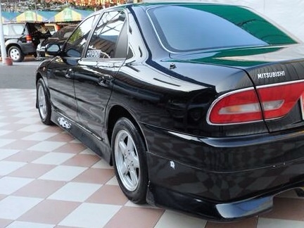 ขานรถ MITSUBISHI - ULTIMA - GLSi 2.0 16V AT  ปี1993ติดเเก็ส LPG แล้ว