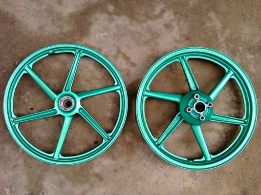 แม็ก Sonic แท้ติดรถ+อะไหล่นิดหน่อย