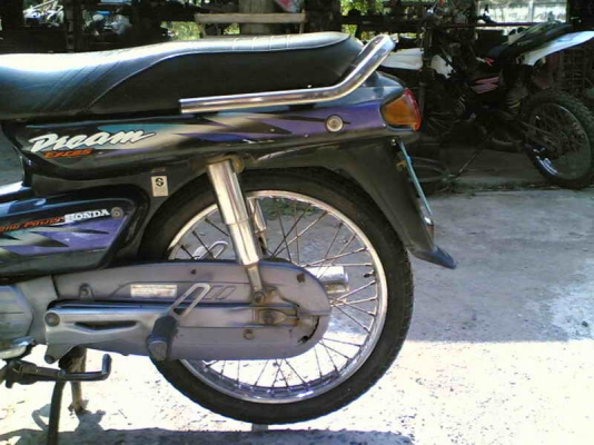 ขายดรีมทู หรือดรีม Excess เล่มทะเบียนพร้อมชุดโอนภาษีขาดปีเดียวเครื่องดีมากรถพร้อมใช้งานขาย 11000 บาท