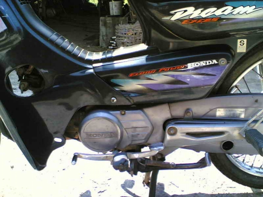 ขายดรีมทู หรือดรีม Excess เล่มทะเบียนพร้อมชุดโอนภาษีขาดปีเดียวเครื่องดีมากรถพร้อมใช้งานขาย 11000 บาท