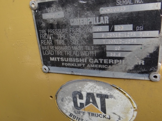 ขายรถยกขนาด 5 ตัน เครื่องดีเซล เกียร์ออโต้ ชั่วโมงใช้งานน้อย