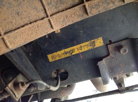 ขายด่วน NPR 115 เครื่อง 4bg1 ฝาดำ เกียร์สั้น ยางดี 6 เส้น ประกอบ เอกสารพร้อมครับ