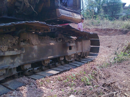 ขายด่วน..รถแบคโฮ CAT 320 V2 แรงขุดดี เดินแรง ทำงานไว ได้งานมาก เครื่องดี ประหยัดน้ำมันสุดคุ้ม รถสวย มีทะเบียนครบ.