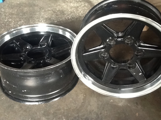 ขายแม็กขอบ 15 6รู 1คู่