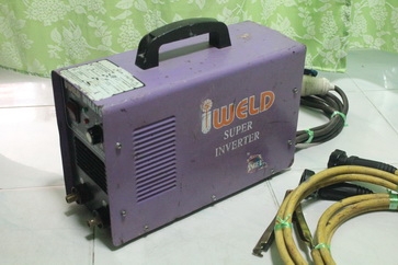 ตู้เชื่อมระบบอินเวอร์เตอร์ยี่ห้อ iweld รุ่นmma160 สภาพพร้อมใช้งานครับ