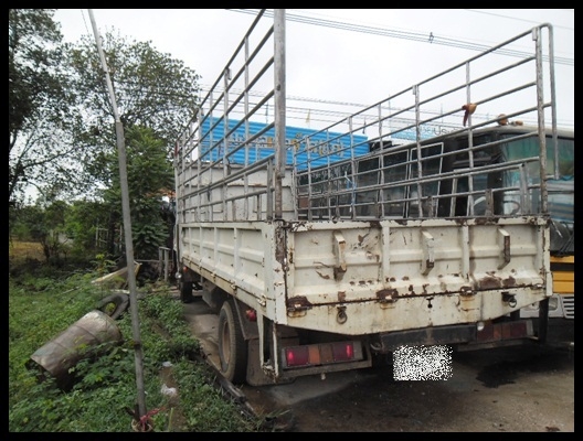 สิบล้อฮีโน่ FD สภาพดี น่าใช้ ราคาจิ๊บๆ