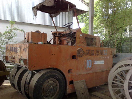 ขายรถบดล้อยาง 9 ล้อ SAKAI 14 ตันสวยพร้อมใช้