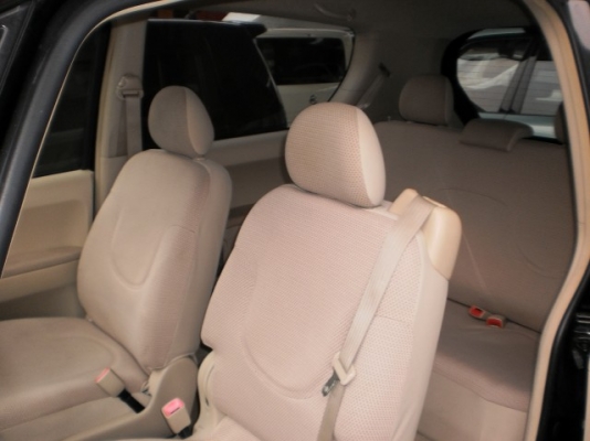 TOYOTA PORTE สีดำเดิมๆจากโรงงาน ประหยัดสุด TOYOTA PORTE สีดำเดิมๆจากโรงงาน ประหยัดสุด