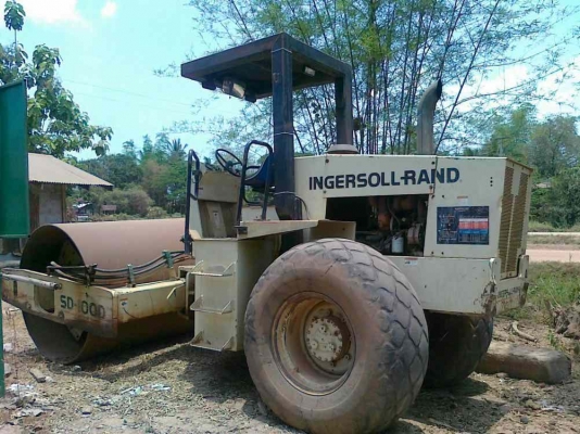 ขายรถบดแบบสั่น INGERSOLLRAND รุ้น SD 100 D 2 เปลือก 2 เพลาสวยพร้อมใช้เอกสารทะเบียน