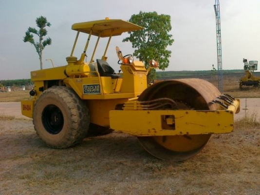 ขายรถบดแบบสั่น SAKAI รุ่น SV91D สวยพร้อมใช้เอกสารใบแจ้งจำหน่าย