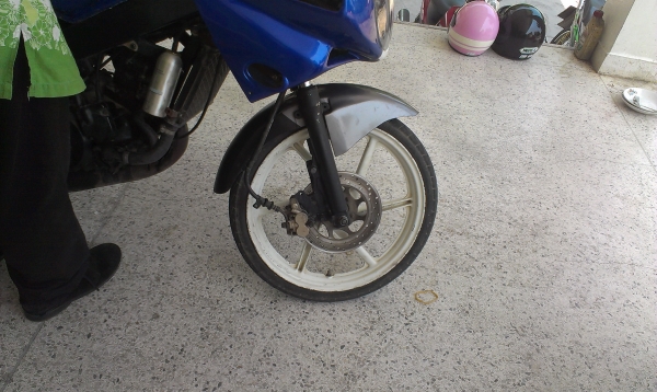 ขาย  NSR 150 ทำตูดมดแล้ว ทะเบียนเต็ม ไม่มีชุดโอน 7500 บาท