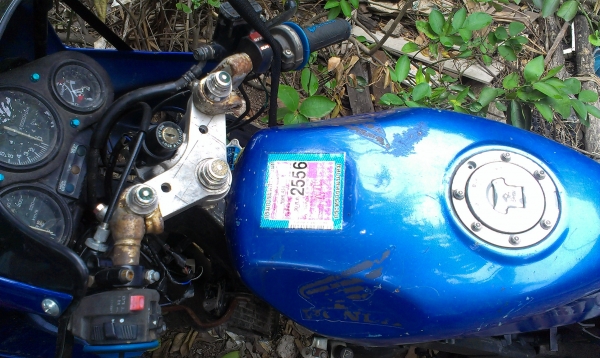 ขาย  NSR 150 ทำตูดมดแล้ว ทะเบียนเต็ม ไม่มีชุดโอน 7500 บาท