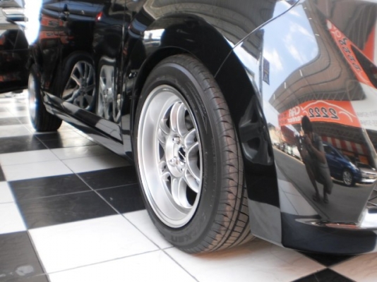 TOYOTA bB 1.5 ปี 2012