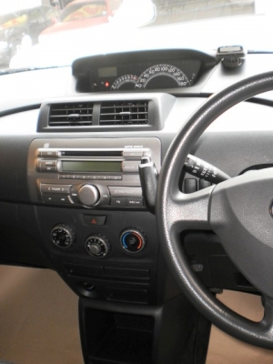 TOYOTA bB 1.5 ปี 2012